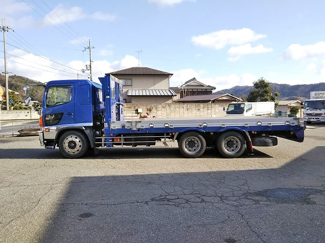 日野レンジャーセルフローダー増トン（6t・8t）[写真05]