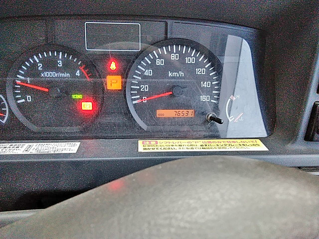 いすゞエルフダンプ小型（2t・3t）[写真31]