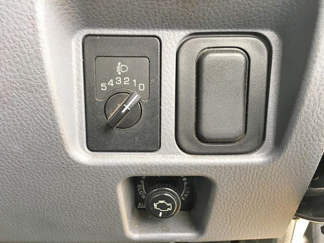 三菱ふそうキャンターセーフティローダー小型（2t・3t）[写真35]