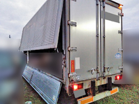 三菱ふそうファイターアルミウイング中型（4t）[写真02]