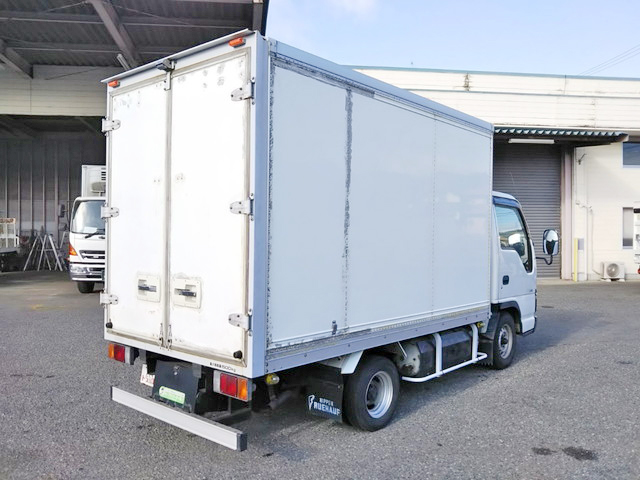 いすゞエルフパネルバン小型（2t・3t）[写真02]