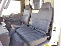 いすゞエルフパネルバン小型（2t・3t）[写真30]