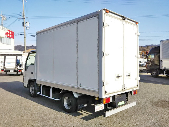 いすゞエルフパネルバン小型（2t・3t）[写真04]