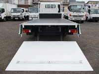 三菱ふそうキャンター平ボディ小型（2t・3t）[写真11]