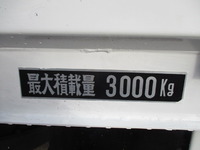 三菱ふそうキャンター平ボディ小型（2t・3t）[写真14]