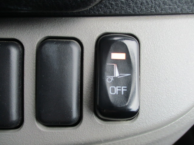 三菱ふそうキャンター平ボディ小型（2t・3t）[写真25]