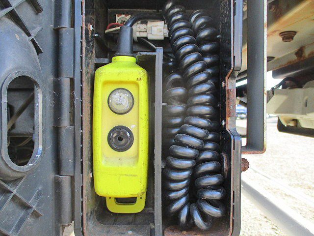 トヨタダイナパネルバン小型（2t・3t）[写真18]