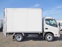トヨタダイナパネルバン小型（2t・3t）[写真05]