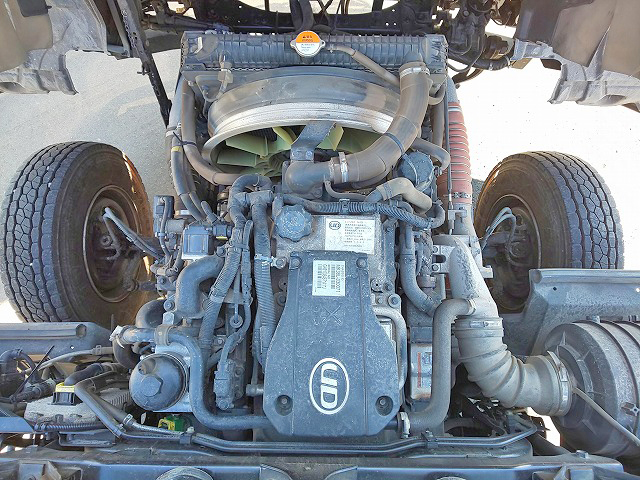 UDトラックスコンドルアームロール中型（4t）[写真24]