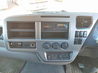 UDトラックスコンドルアームロール中型（4t）[写真34]