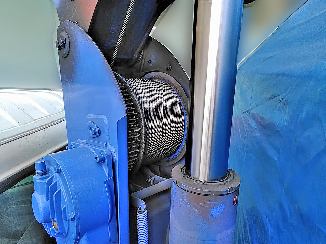 いすゞエルフクレーン6段小型（2t・3t）[写真12]