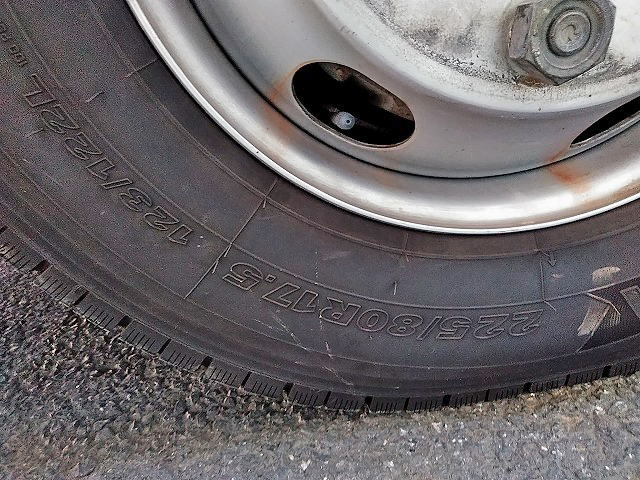 いすゞエルフクレーン6段小型（2t・3t）[写真23]