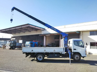 三菱ふそうキャンタークレーン3段小型（2t・3t）[写真10]