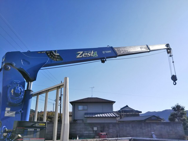 三菱ふそうキャンタークレーン3段小型（2t・3t）[写真19]