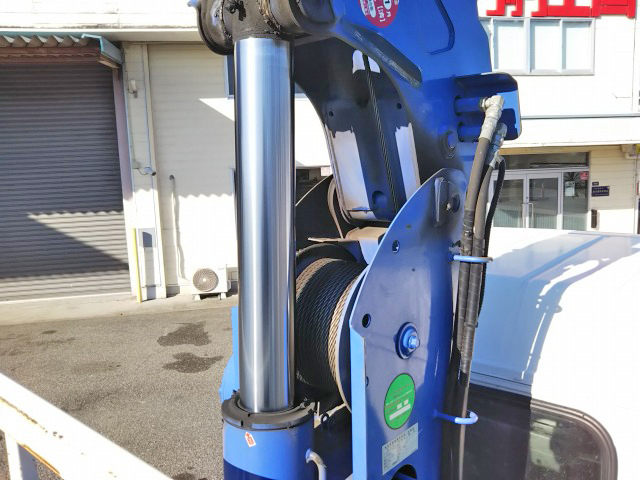 三菱ふそうキャンタークレーン3段小型（2t・3t）[写真20]