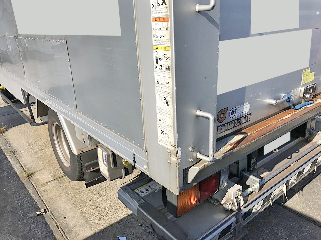 三菱ふそうキャンターアルミバン小型（2t・3t）[写真08]