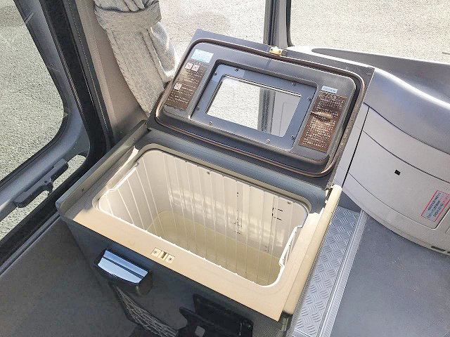 トヨタその他の車種バス[写真21]