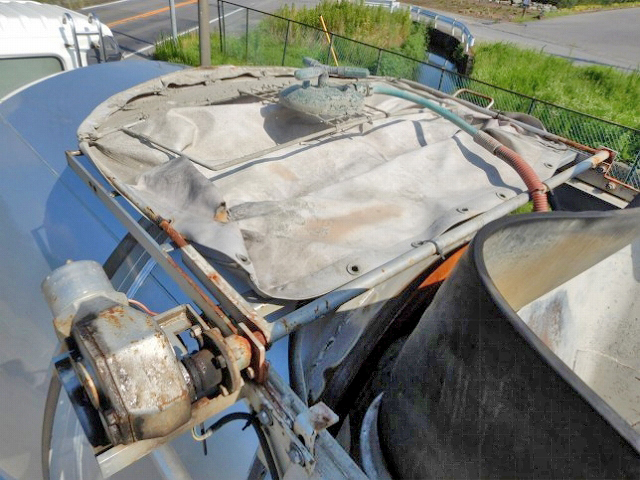 日野プロフィアミキサー車（コンクリートミキサー）大型（10t）[写真09]