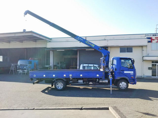 三菱ふそうファイタークレーン3段中型（4t）[写真10]