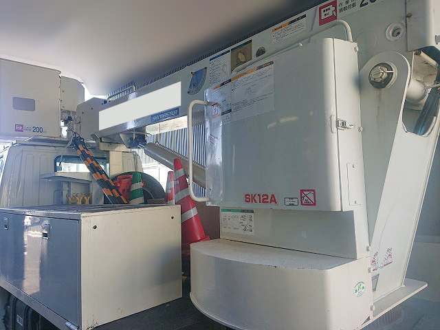 三菱ふそうキャンター高所作業車小型（2t・3t）[写真03]