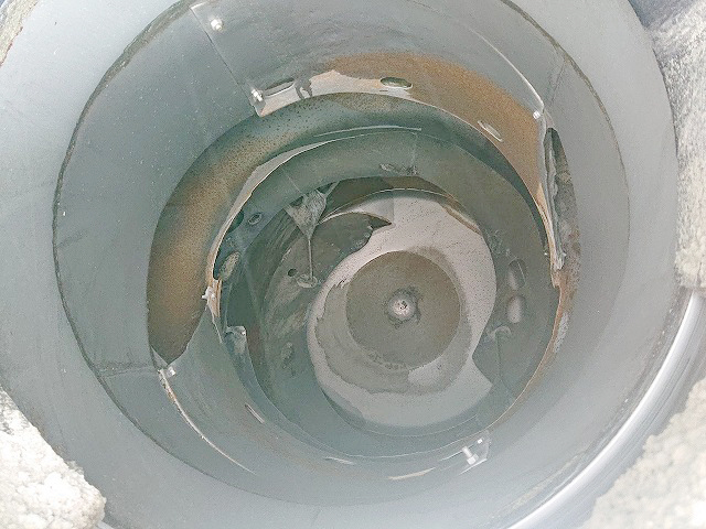 いすゞギガミキサー車（コンクリートミキサー）大型（10t）[写真13]