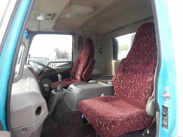 三菱ふそうファイタークレーン4段増トン（6t・8t）[写真15]