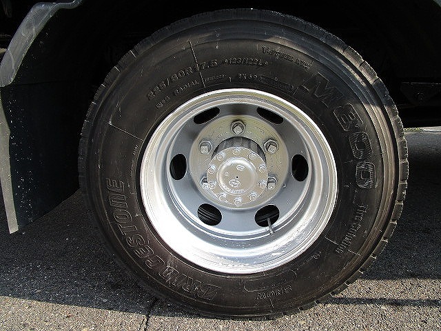 日野レンジャーアルミブロック中型（4t）[写真13]