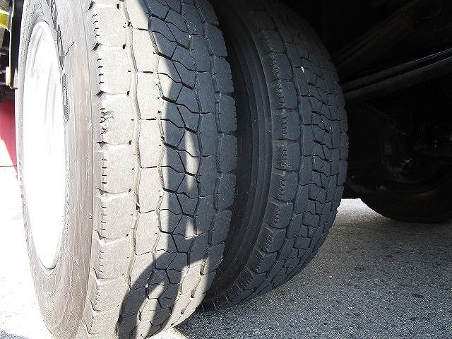 日野レンジャーアルミブロック中型（4t）[写真17]