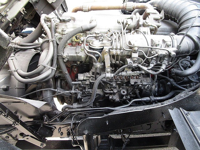 日野レンジャーアルミブロック中型（4t）[写真24]