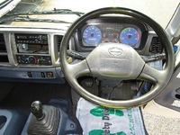 日野レンジャーアルミブロック中型（4t）[写真34]