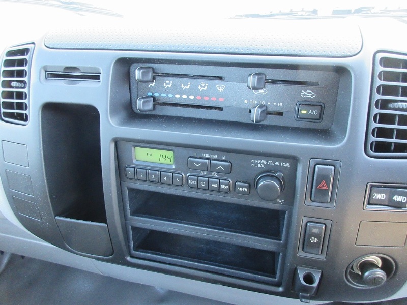 トヨタダイナ平ボディ小型（2t・3t）[写真27]