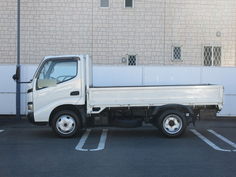 トヨタダイナ平ボディ小型（2t・3t）[写真04]