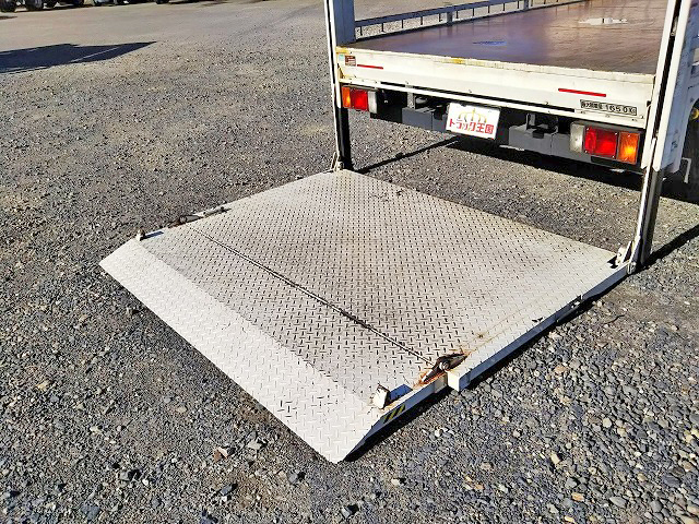 いすゞエルフ平ボディ小型（2t・3t）[写真12]