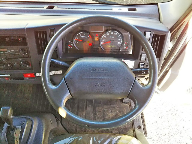 いすゞエルフ平ボディ小型（2t・3t）[写真35]