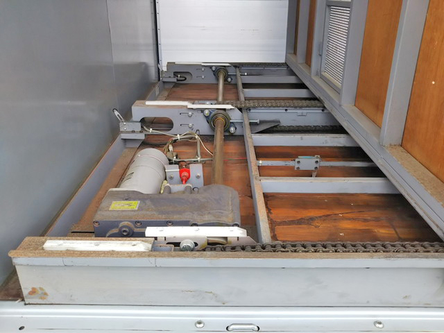 日野レンジャーアルミウイング中型（4t）[写真14]