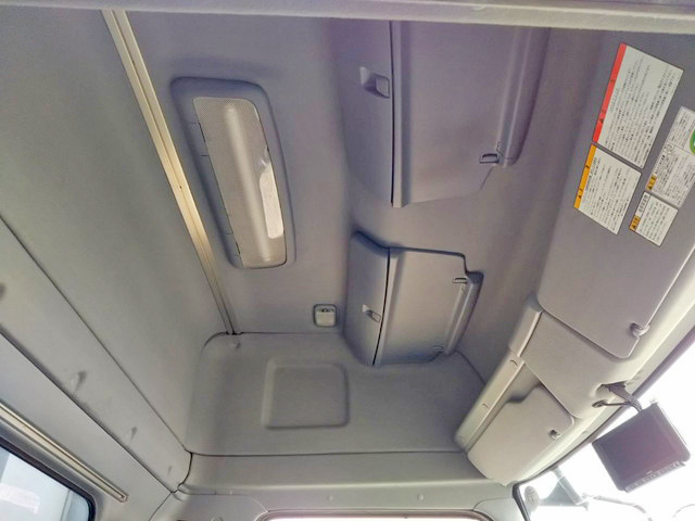 日野レンジャーアルミウイング中型（4t）[写真32]