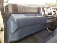 日野レンジャーアルミウイング中型（4t）[写真33]