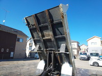 いすゞエルフダンプ小型（2t・3t）[写真17]