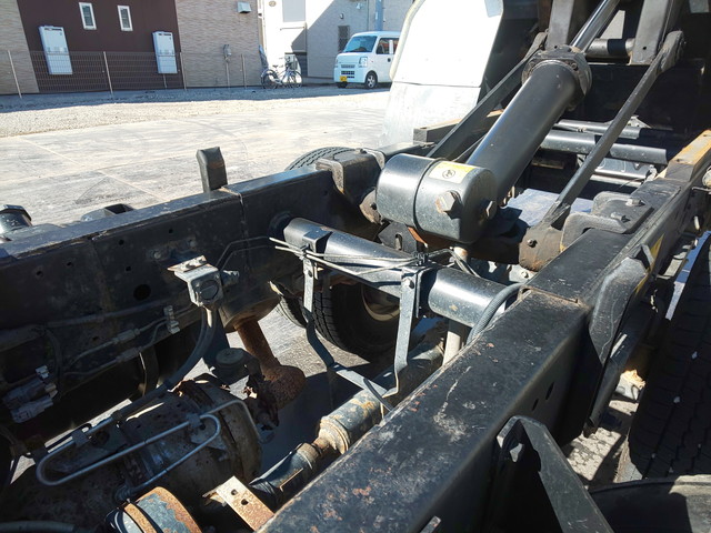 いすゞエルフダンプ小型（2t・3t）[写真19]