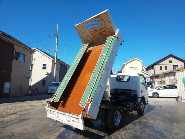 いすゞエルフダンプ小型（2t・3t）[写真02]