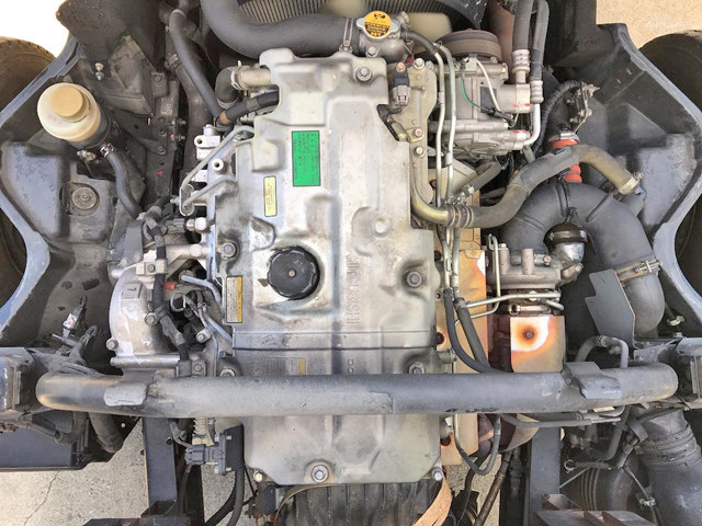 三菱ふそうキャンター平ボディ小型（2t・3t）[写真28]