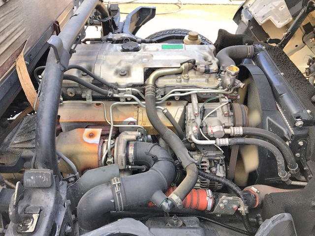 三菱ふそうキャンター平ボディ小型（2t・3t）[写真29]