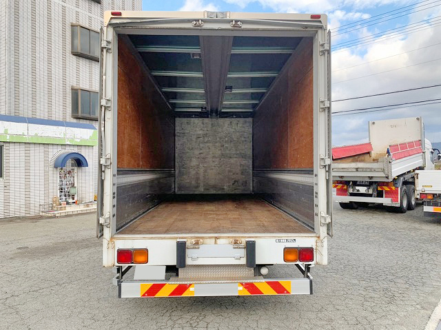 三菱ふそうファイターアルミウイング中型（4t）[写真14]