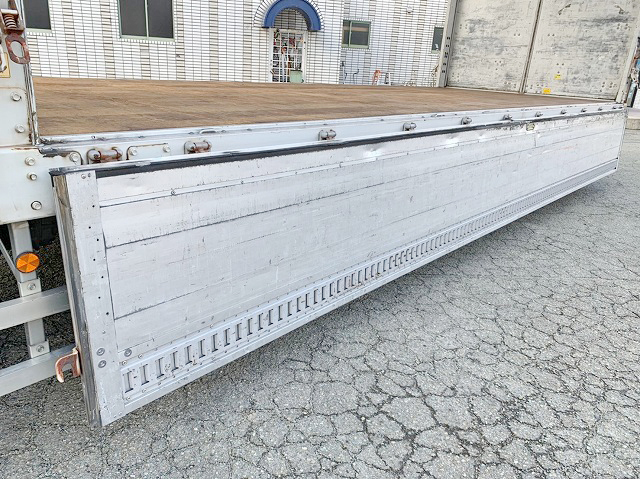 三菱ふそうファイターアルミウイング中型（4t）[写真21]