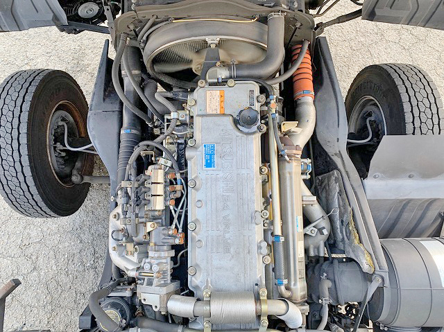 三菱ふそうファイターアルミウイング中型（4t）[写真25]