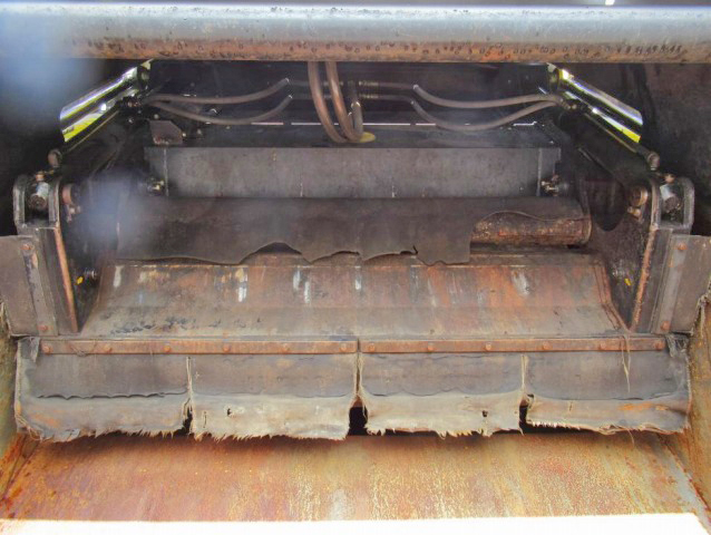 日野レンジャーパッカー車（塵芥車）中型（4t）[写真12]