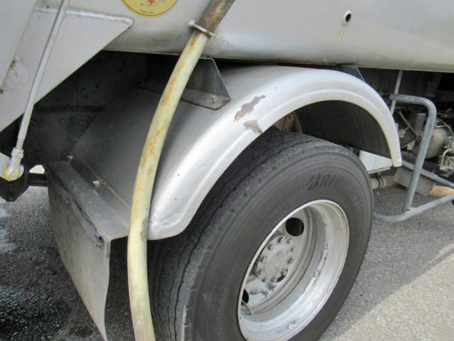 日野レンジャーパッカー車（塵芥車）中型（4t）[写真30]