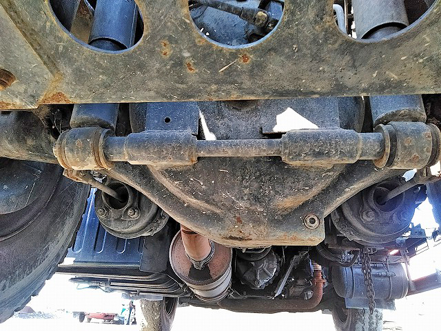 日野プロフィアトレーラーヘッド（トラクターヘッド）大型（10t）[写真14]