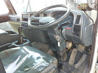 日産コンドルパッカー車（塵芥車）中型（4t）[写真31]