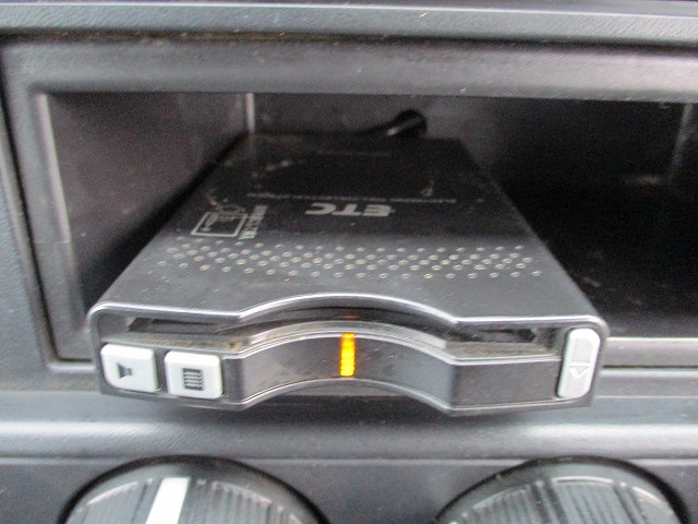 三菱ふそうキャンターダブルキャブ（Wキャブ）小型（2t・3t）[写真27]